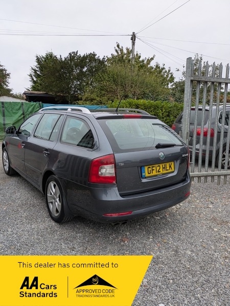 Used Skoda Octavia 2012 for sale - 76304547: Photo 3