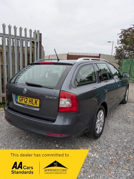 Used Skoda Octavia 2012 for sale - 76304547: Photo 4