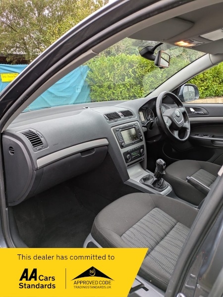 Used Skoda Octavia 2012 for sale - 76304547: Photo 6