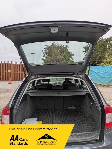 Used Skoda Octavia 2012 for sale - 76304547: Photo 8