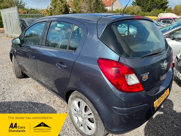 Used Vauxhall Corsa 2009 for sale - 76185859: Photo 2