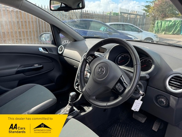Used Vauxhall Corsa 2009 for sale - 76185859: Photo 5