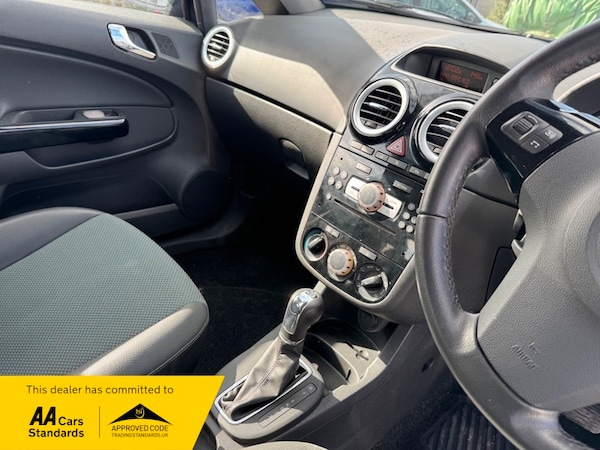 Used Vauxhall Corsa 2009 for sale - 76185859: Photo 7