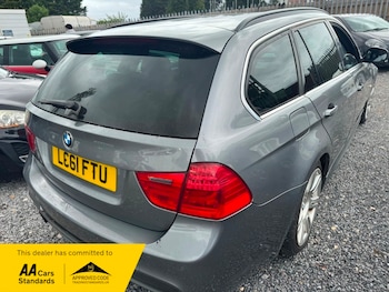 Used BMW 3 Series 2012 for sale - 77020515: Photo