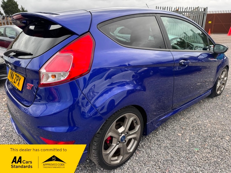 Used Ford Fiesta 2014 for sale - 76185863: Photo 6