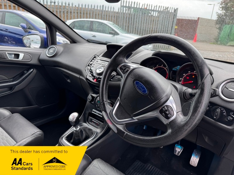 Used Ford Fiesta 2014 for sale - 76185863: Photo 7