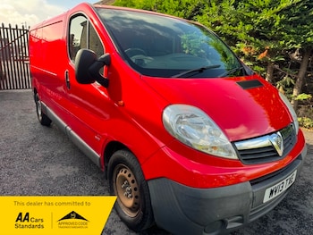 Used Vauxhall Vivaro 2013 for sale - 76185860: Photo 2