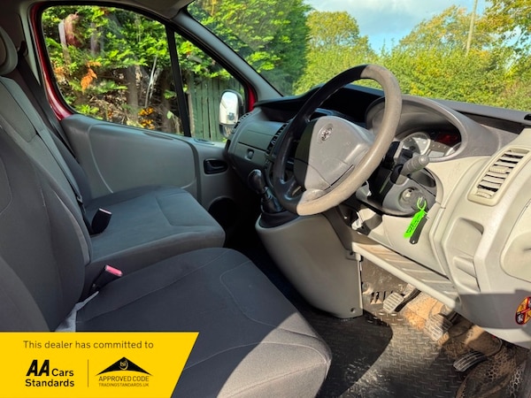 Used Vauxhall Vivaro 2013 for sale - 76185860: Photo 5