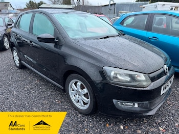 Used Volkswagen Polo 2011 for sale - 77189008: Photo