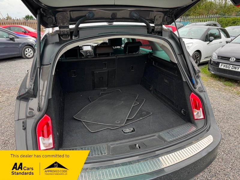 Used Vauxhall Insignia 2013 for sale - 76317243: Photo 8