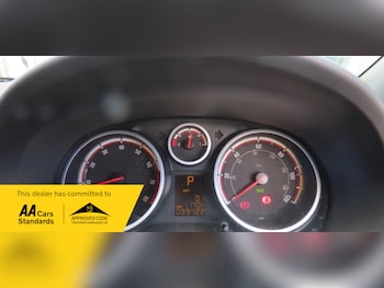 Used Vauxhall Corsa 2013 for sale - 79462797: Photo
