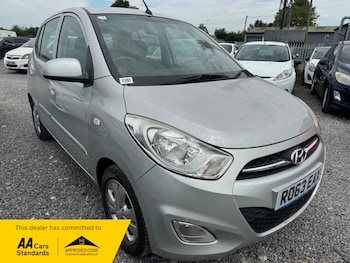 Used Hyundai i10 2013 for sale - 79328112: Photo