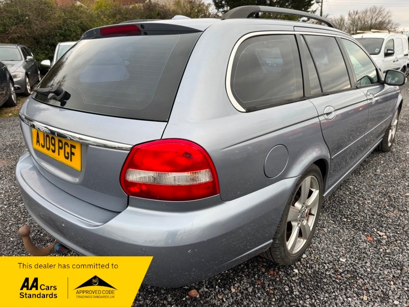 Used Jaguar X-Type 2009 for sale - 77535666: Photo 4