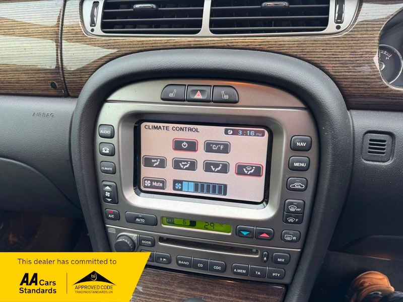 Used Jaguar X-Type 2009 for sale - 77535666: Photo 7