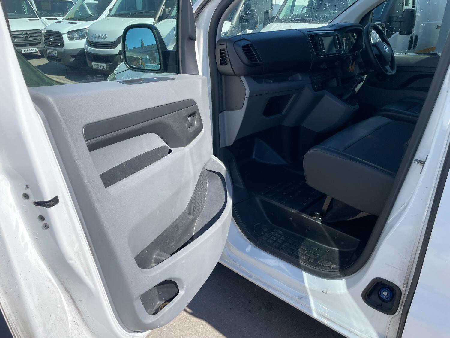 Used Vauxhall Vivaro 2021 for sale - 76769183: Photo 9