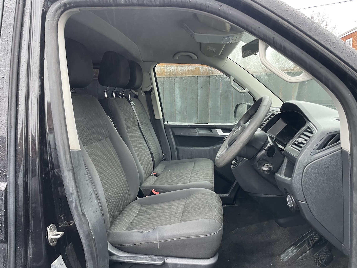 Used Volkswagen Transporter 2017 for sale - 76591592: Photo 7