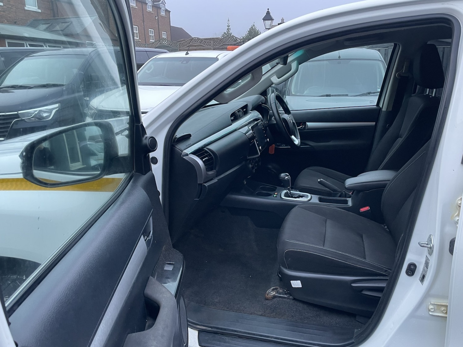 Used Toyota Hilux 2021 for sale - 77357305: Photo 15