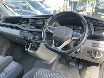 Used Volkswagen Transporter 2024 for sale - 78794613: Photo
