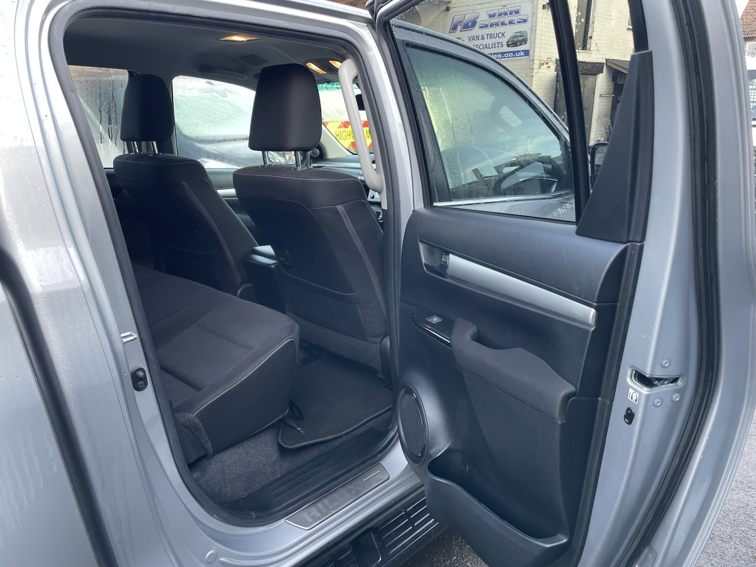 Used Toyota Hilux 2022 for sale - 76935334: Photo 8