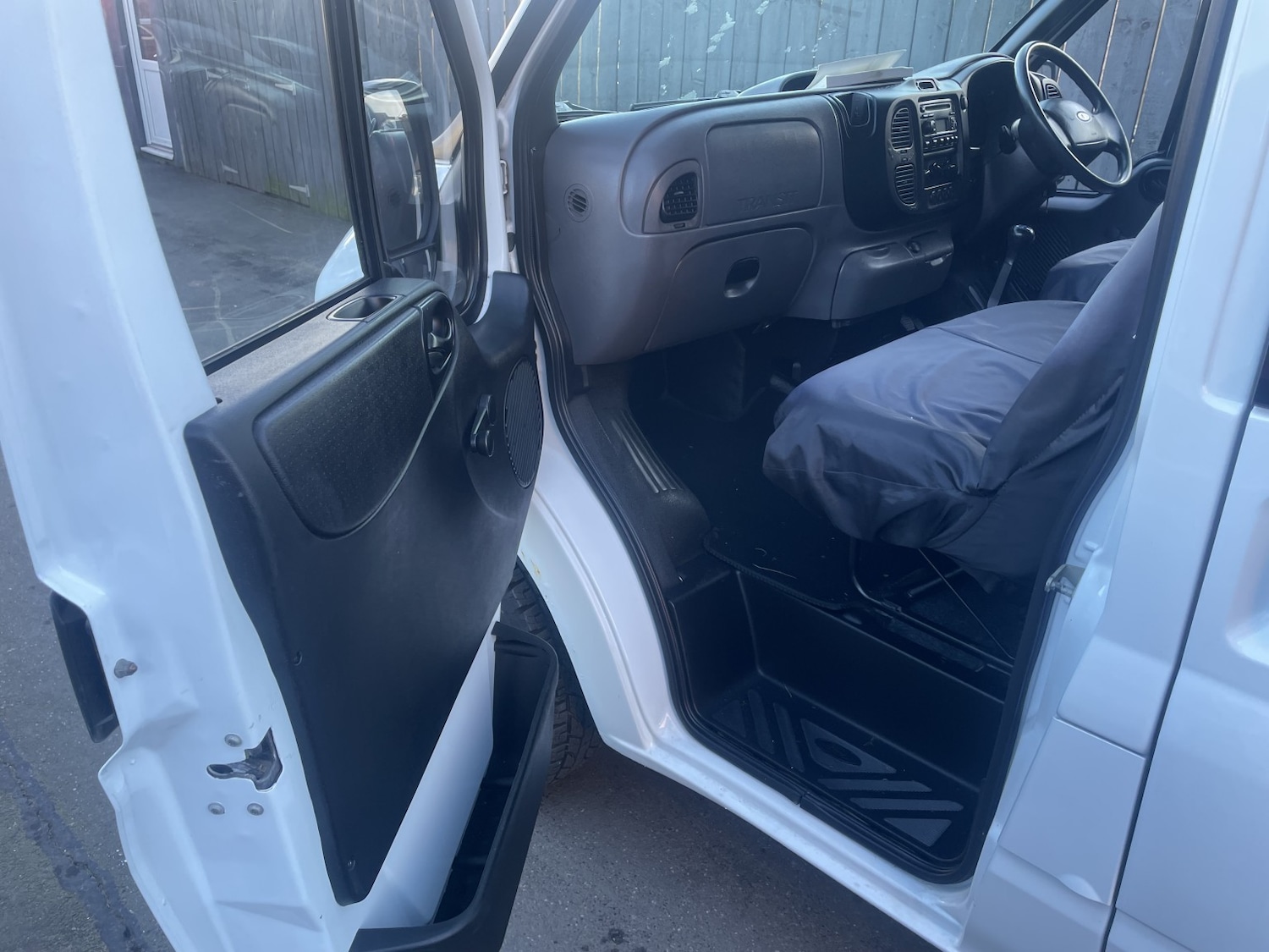 Used Ford Transit 2004 for sale - 77096891: Photo 11