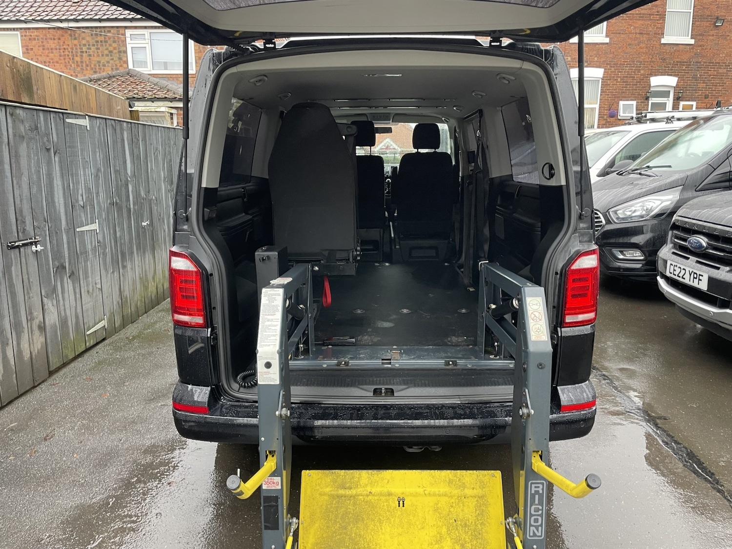 Used Volkswagen Transporter Shuttle 2017 for sale - 78176126: Photo 16