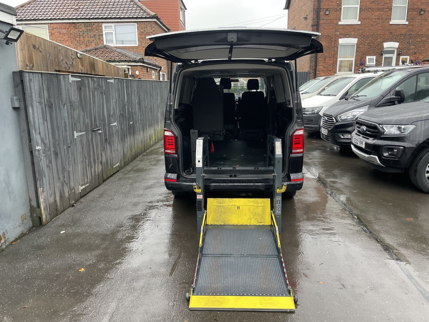 Used Volkswagen Transporter Shuttle 2017 for sale - 78176126: Photo 17