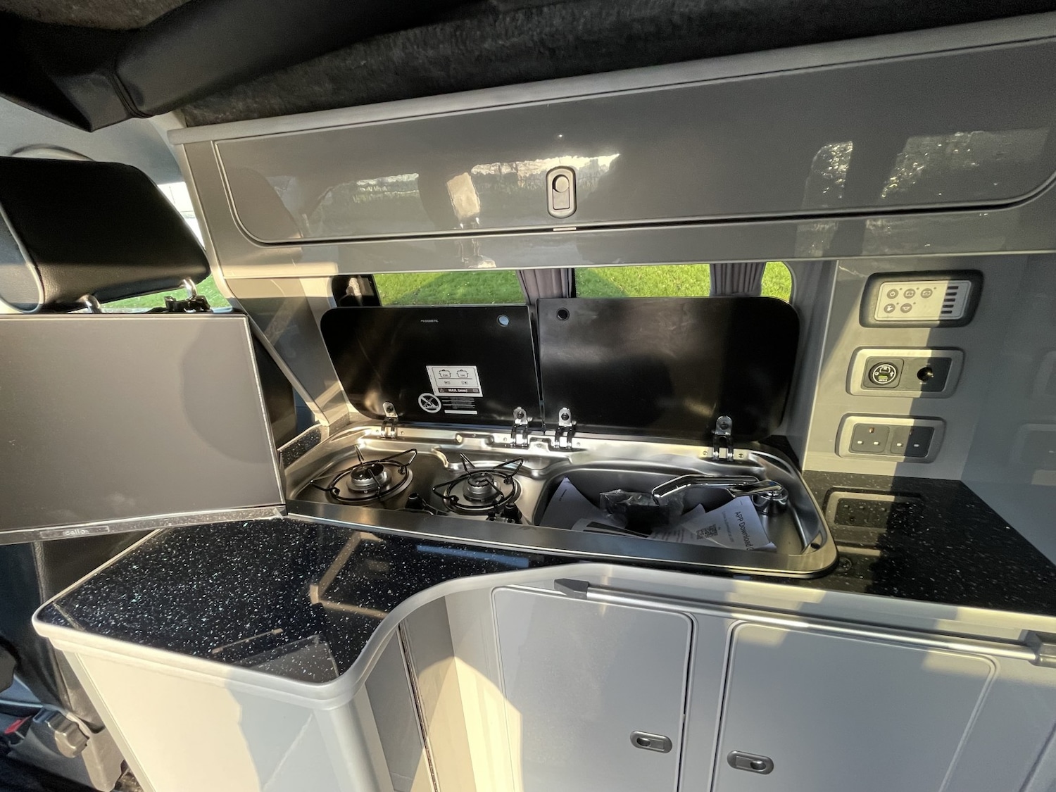 Used Volkswagen Transporter 2018 for sale - 76799094: Photo 15