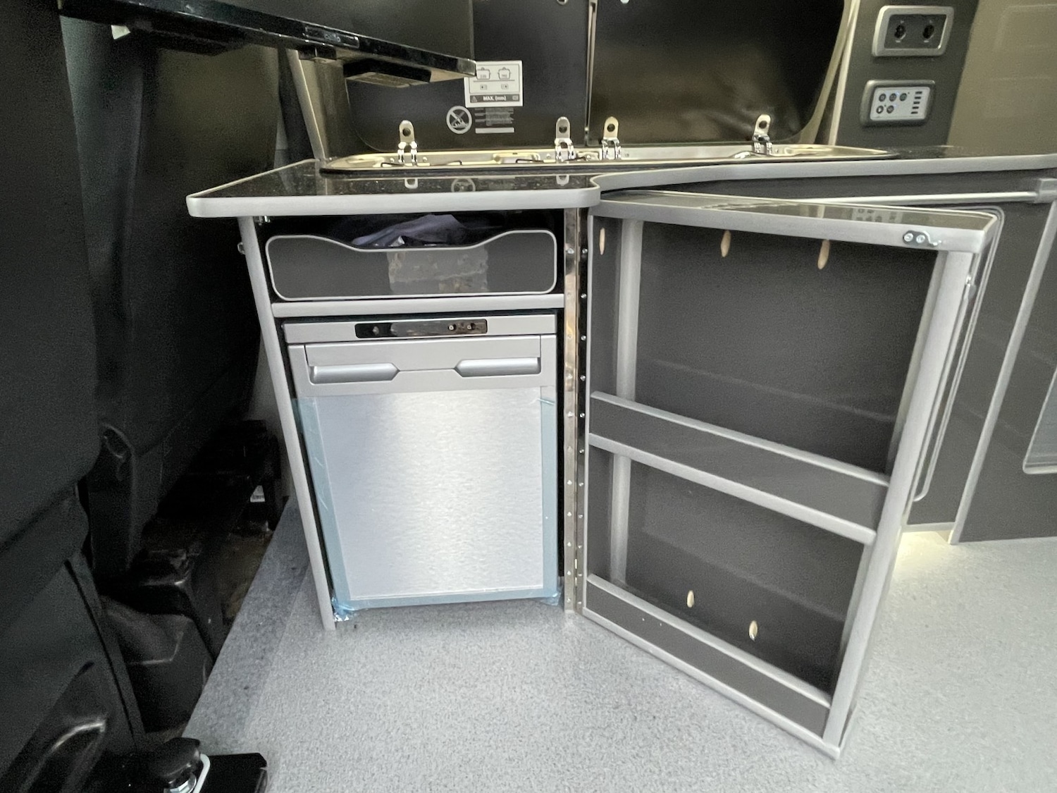 Used Volkswagen Transporter 2017 for sale - 76449359: Photo 18