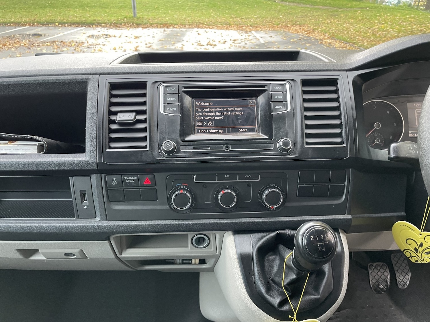 Used Volkswagen Transporter 2017 for sale - 76449359: Photo 9