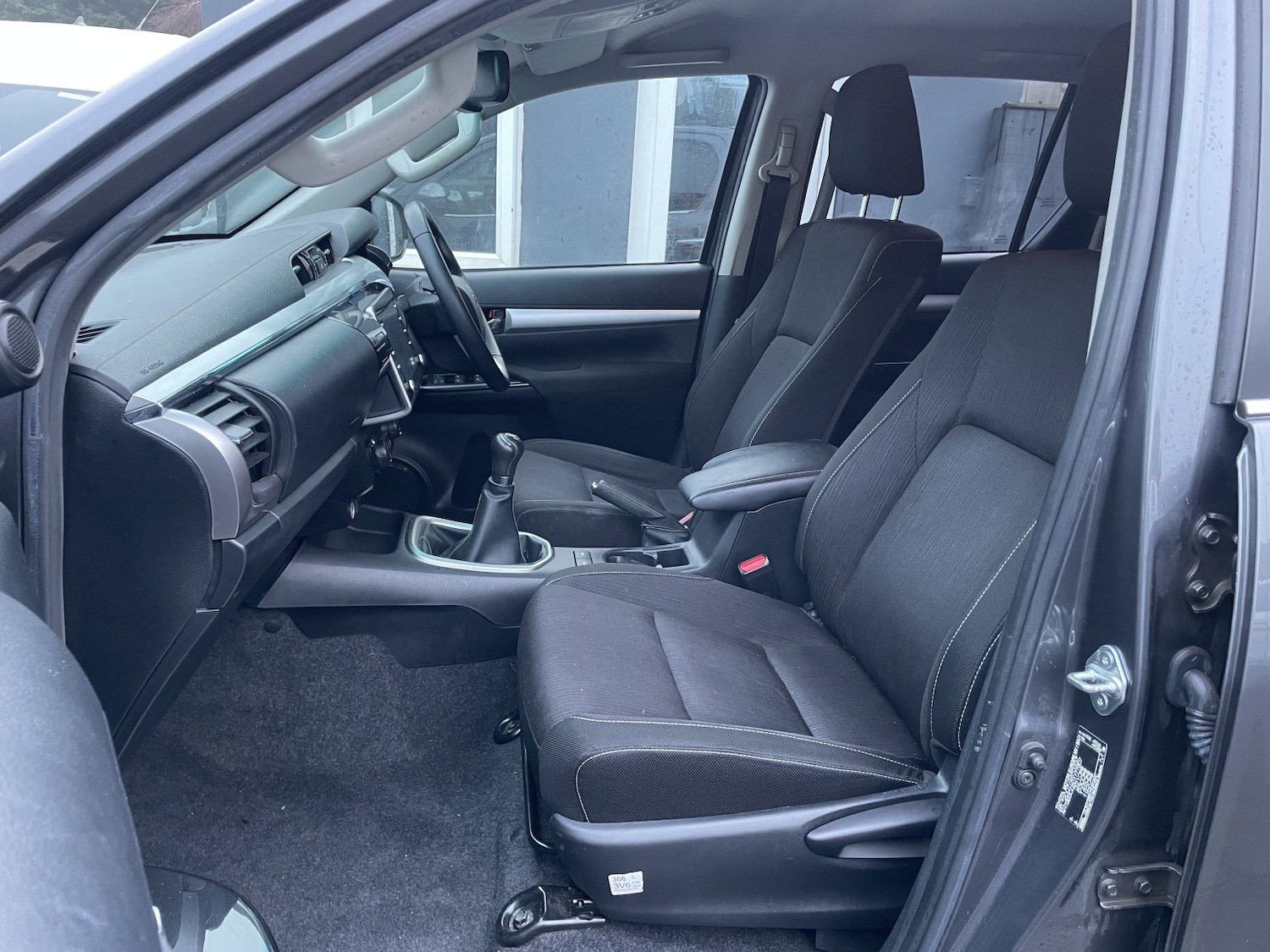 Used Toyota Hilux 2022 for sale - 77357309: Photo 17