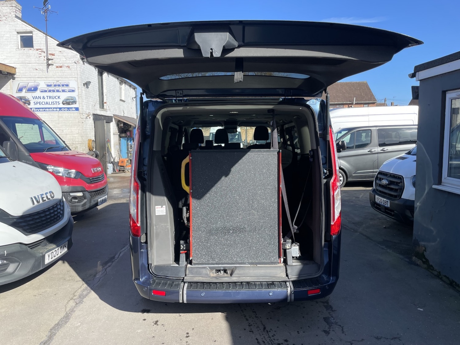 Used Ford Tourneo Custom 2020 for sale - 77735692: Photo 11