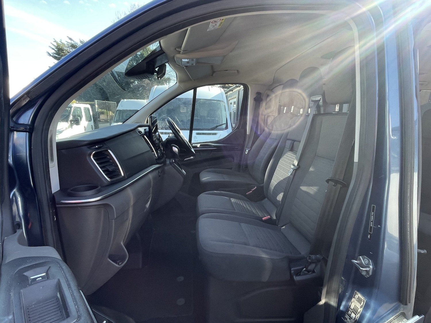 Used Ford Tourneo Custom 2020 for sale - 77735692: Photo 16