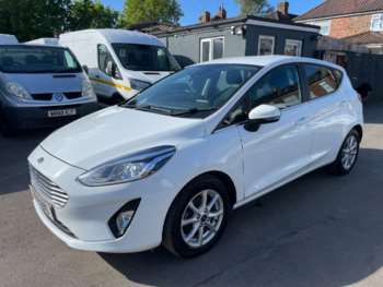 Used Ford Fiesta 2017 for sale - 74676826: Photo