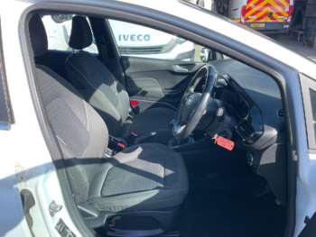 Used Ford Fiesta 2017 for sale - 74676826: Photo
