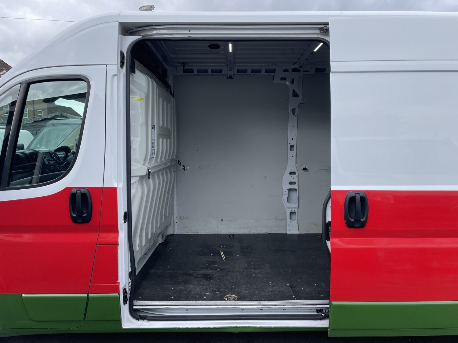 Used Peugeot Boxer 2021 for sale - 77880996: Photo 12