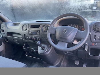 Used Renault Master 2017 for sale - 76231016: Photo