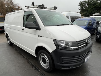 Used Volkswagen Transporter 2017 for sale - 76957218: Photo