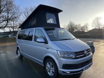 Used Volkswagen Transporter 2018 for sale - 79471156: Photo