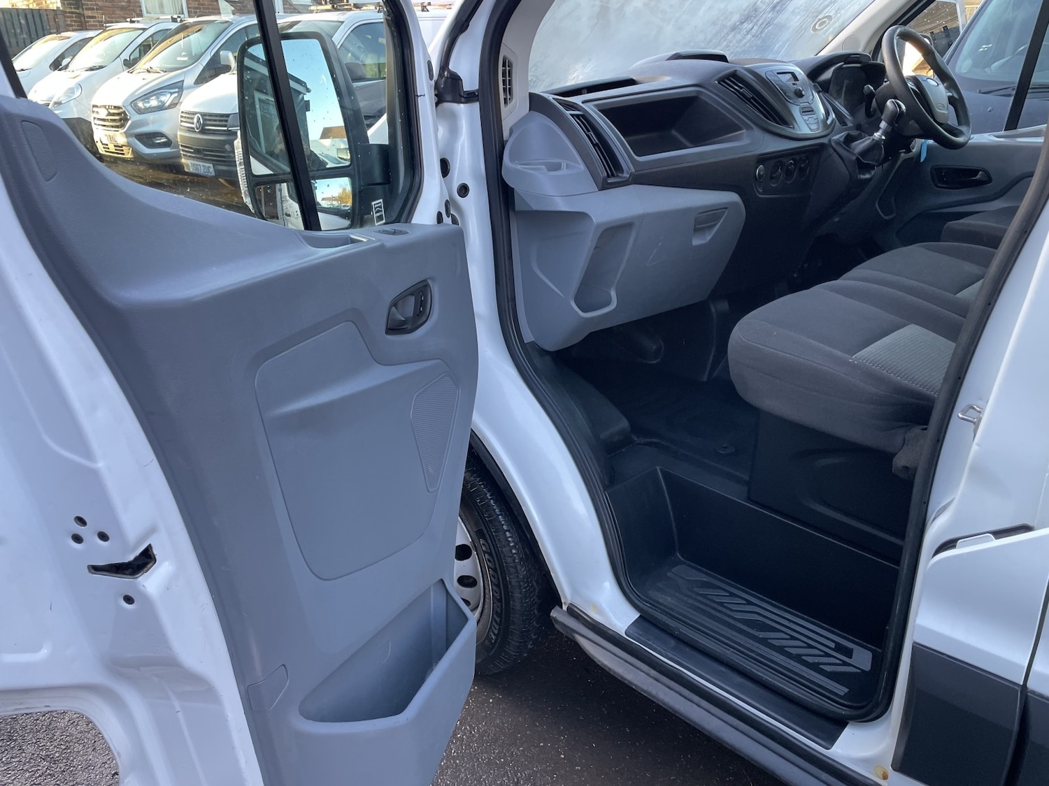 Used Ford Transit 2018 for sale - 76836941: Photo 15