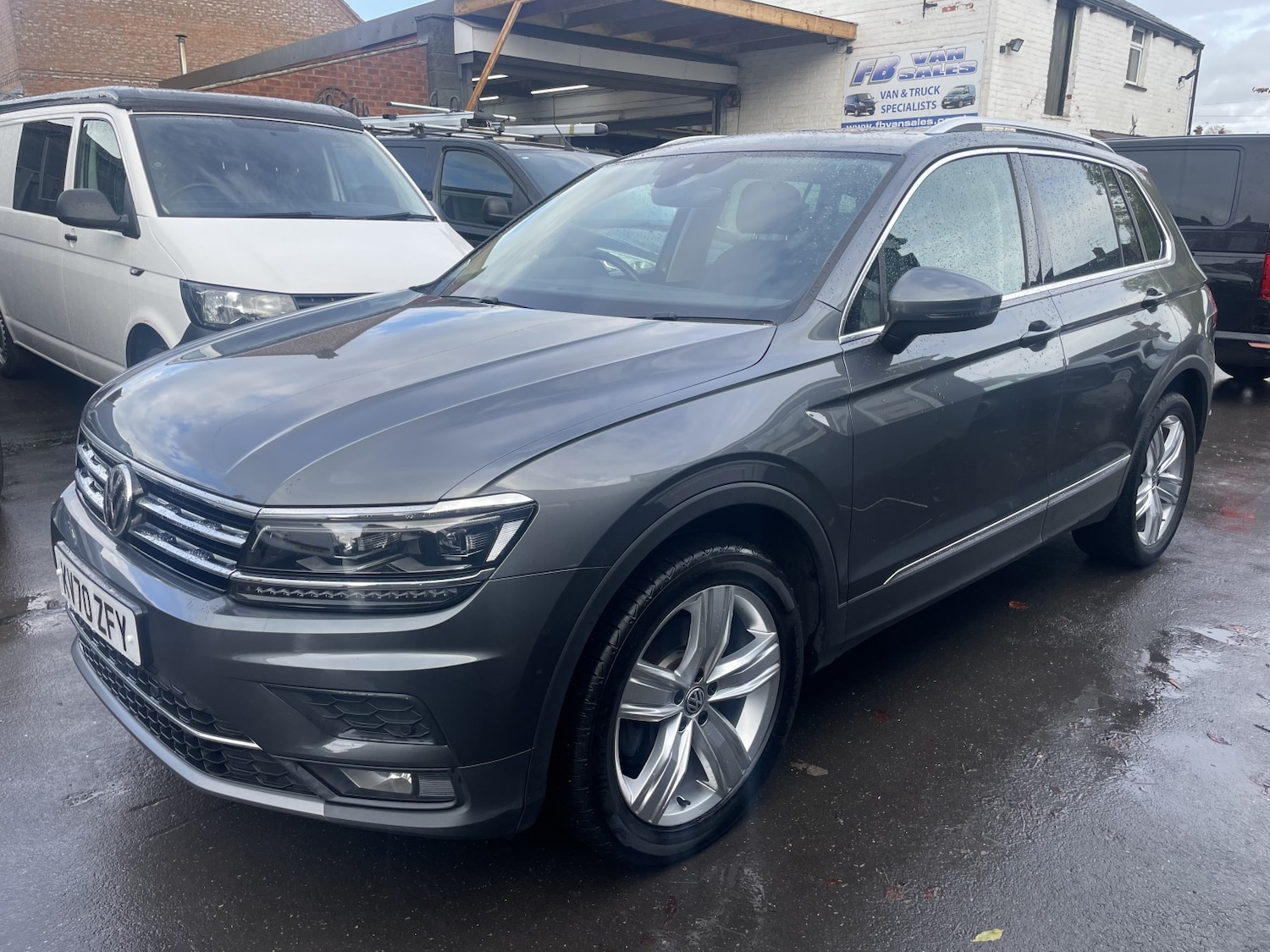 Used Volkswagen Tiguan 2020 for sale - 76471180: Photo 3
