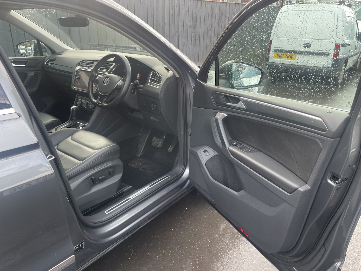 Used Volkswagen Tiguan 2020 for sale - 76471180: Photo 6