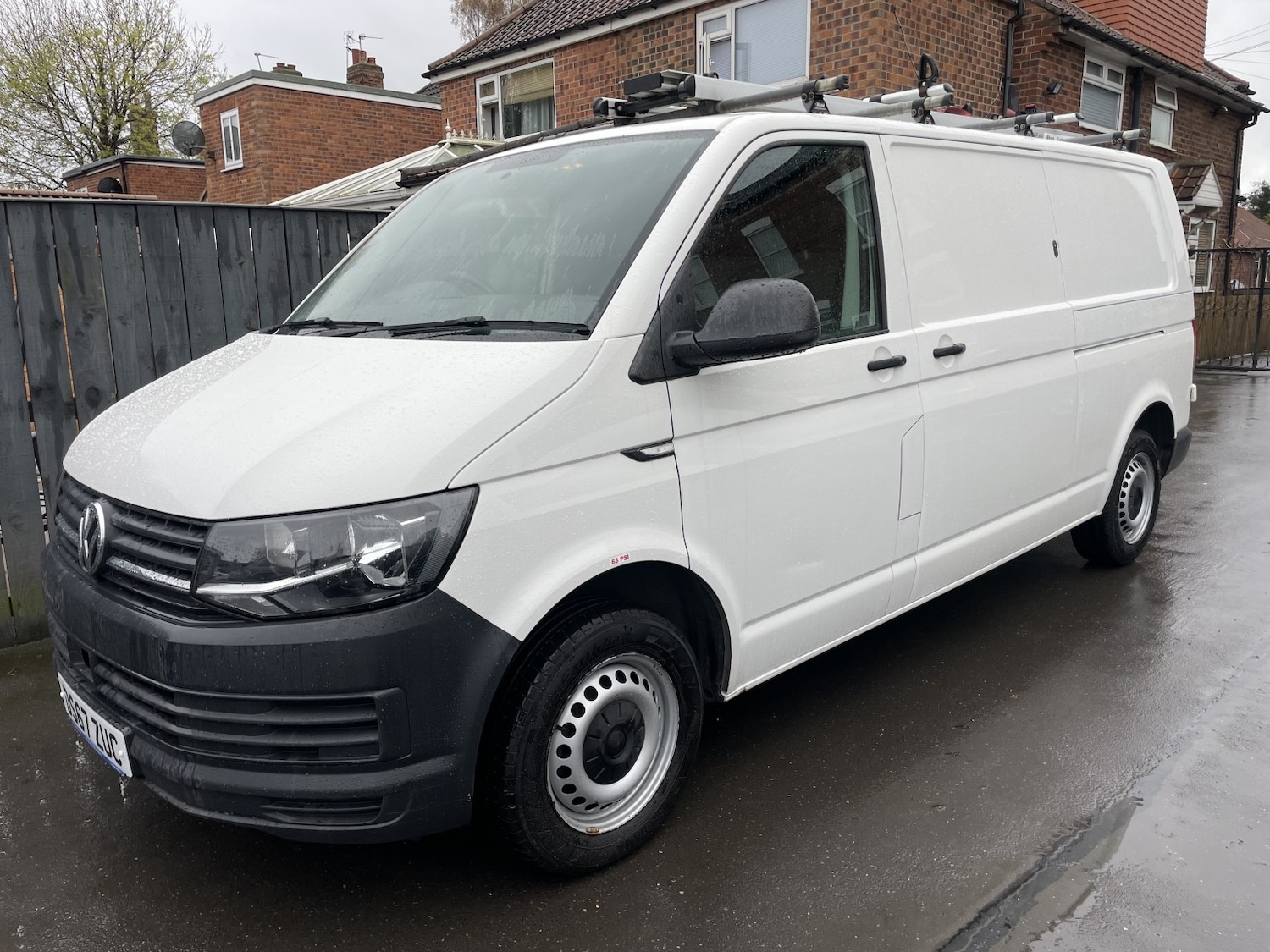 Used Volkswagen Transporter 2017 for sale - 76986789: Photo 4