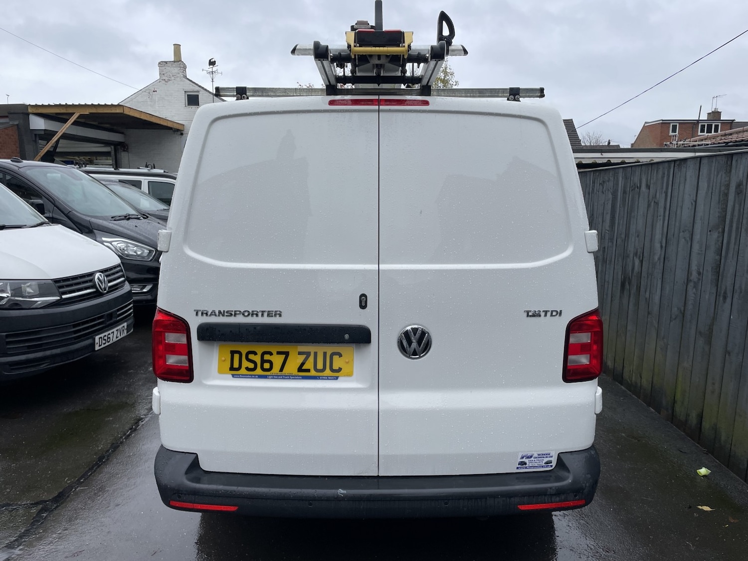 Used Volkswagen Transporter 2017 for sale - 76986789: Photo 9