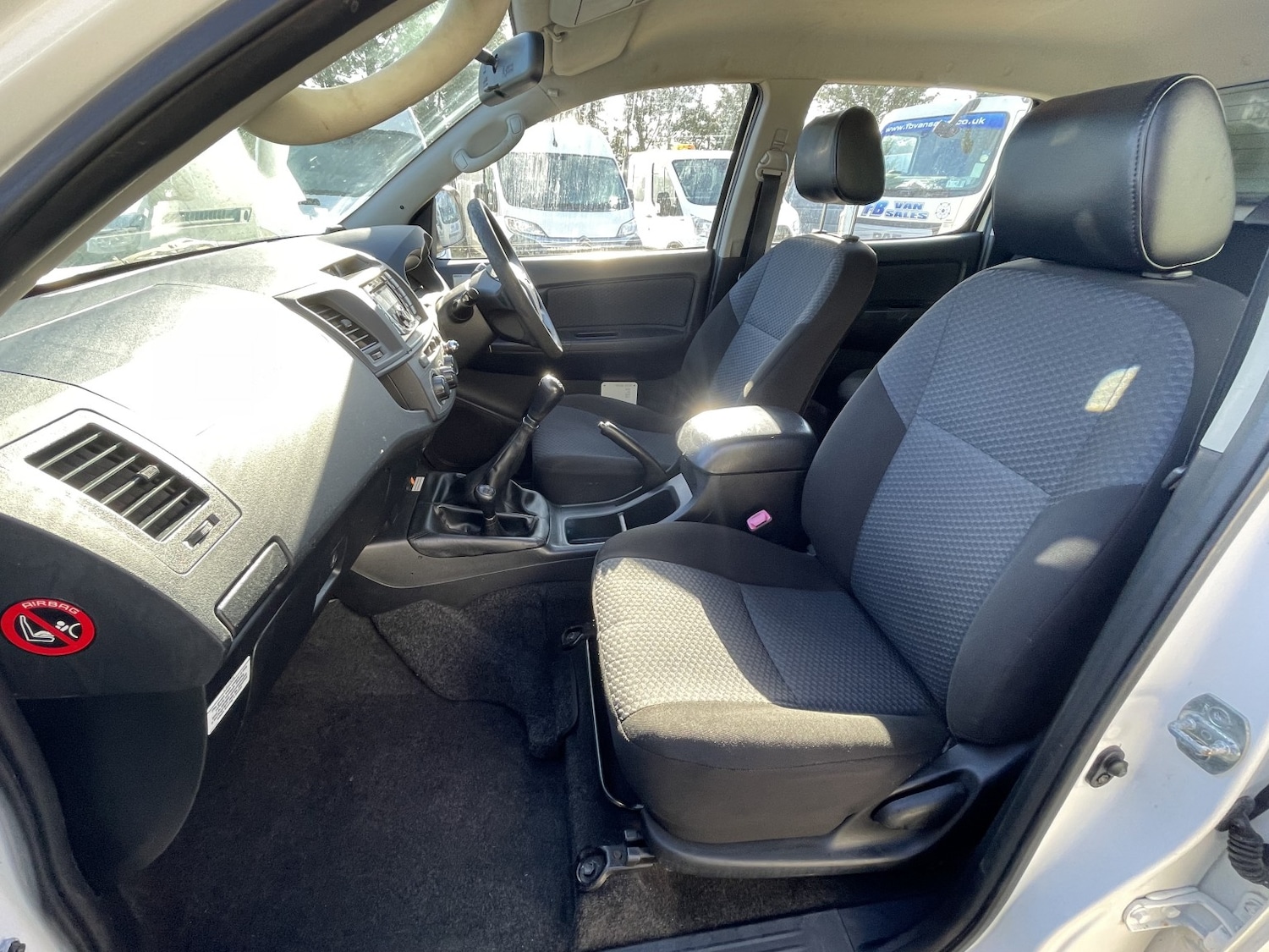 Used Toyota Hilux 2016 for sale - 78031675: Photo 14