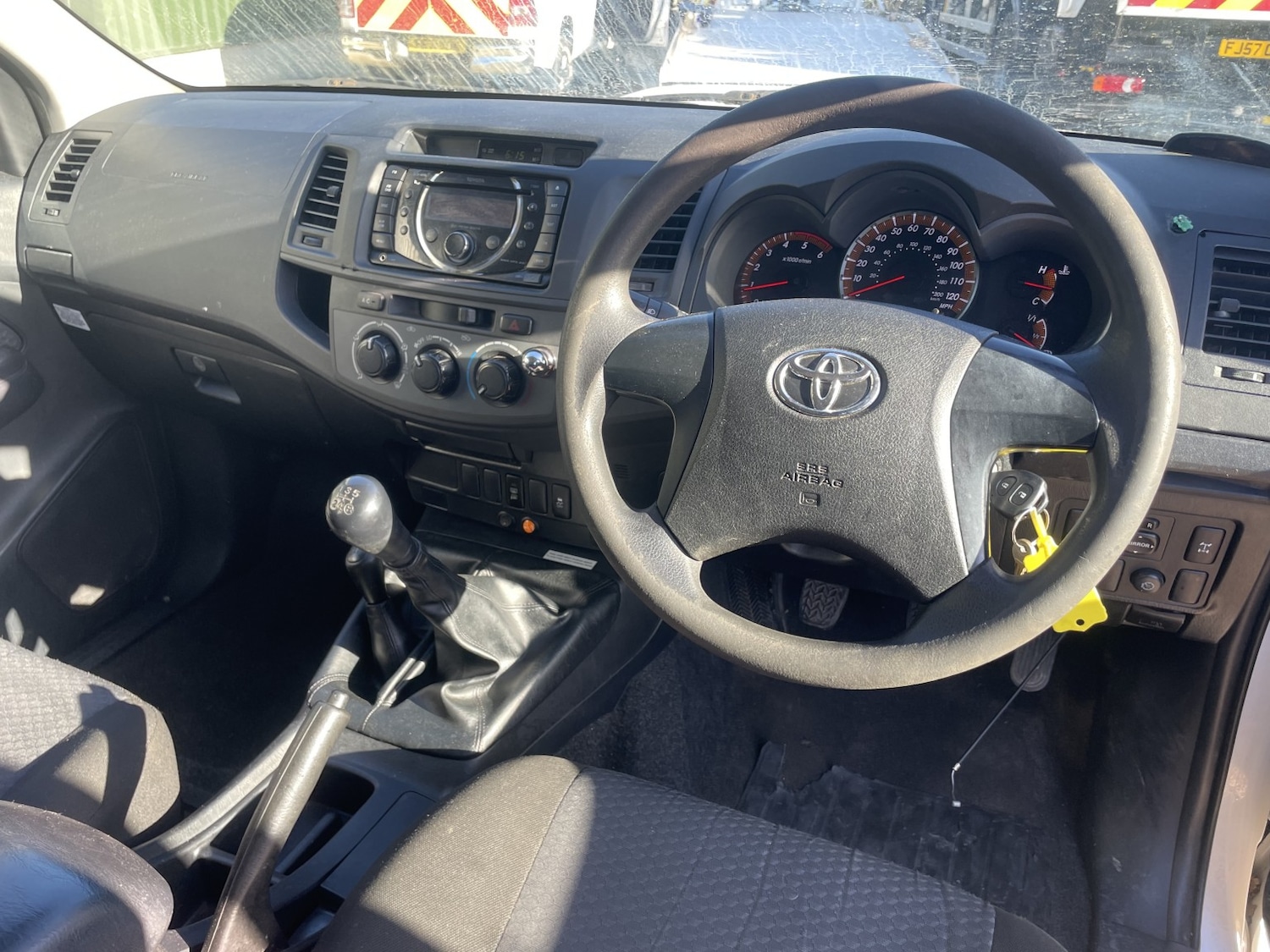 Used Toyota Hilux 2016 for sale - 78031675: Photo 5