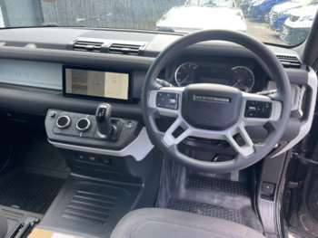 Used Land Rover Defender 90 2023 for sale - 74697308: Photo