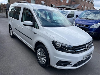 Used Volkswagen Caddy Maxi Life 2017 for sale - 75385980: Photo
