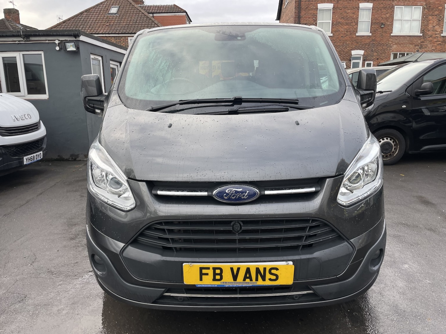 Used Ford Tourneo Custom 2018 for sale - 76334842: Photo 2