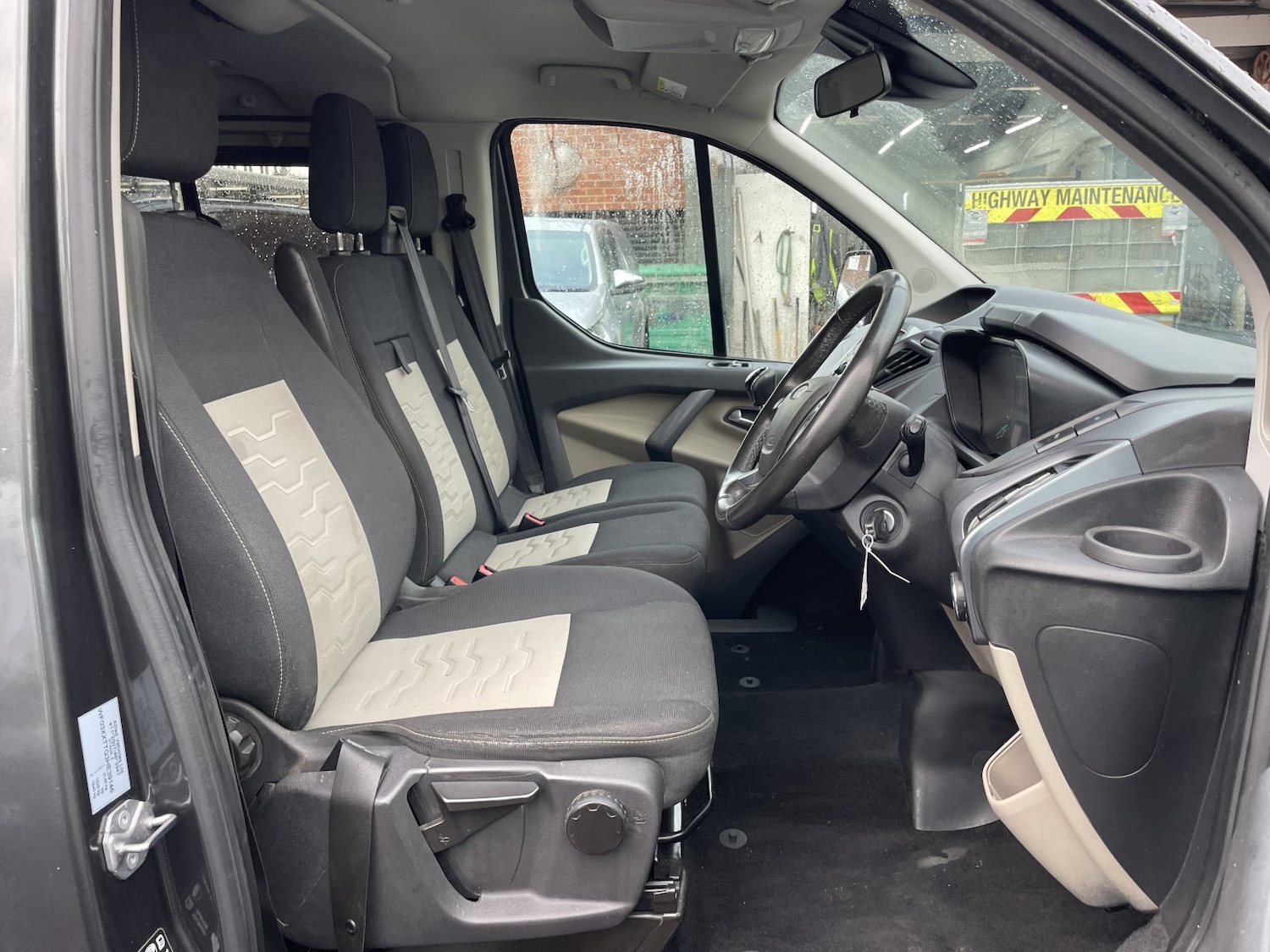 Used Ford Tourneo Custom 2018 for sale - 76334842: Photo 6