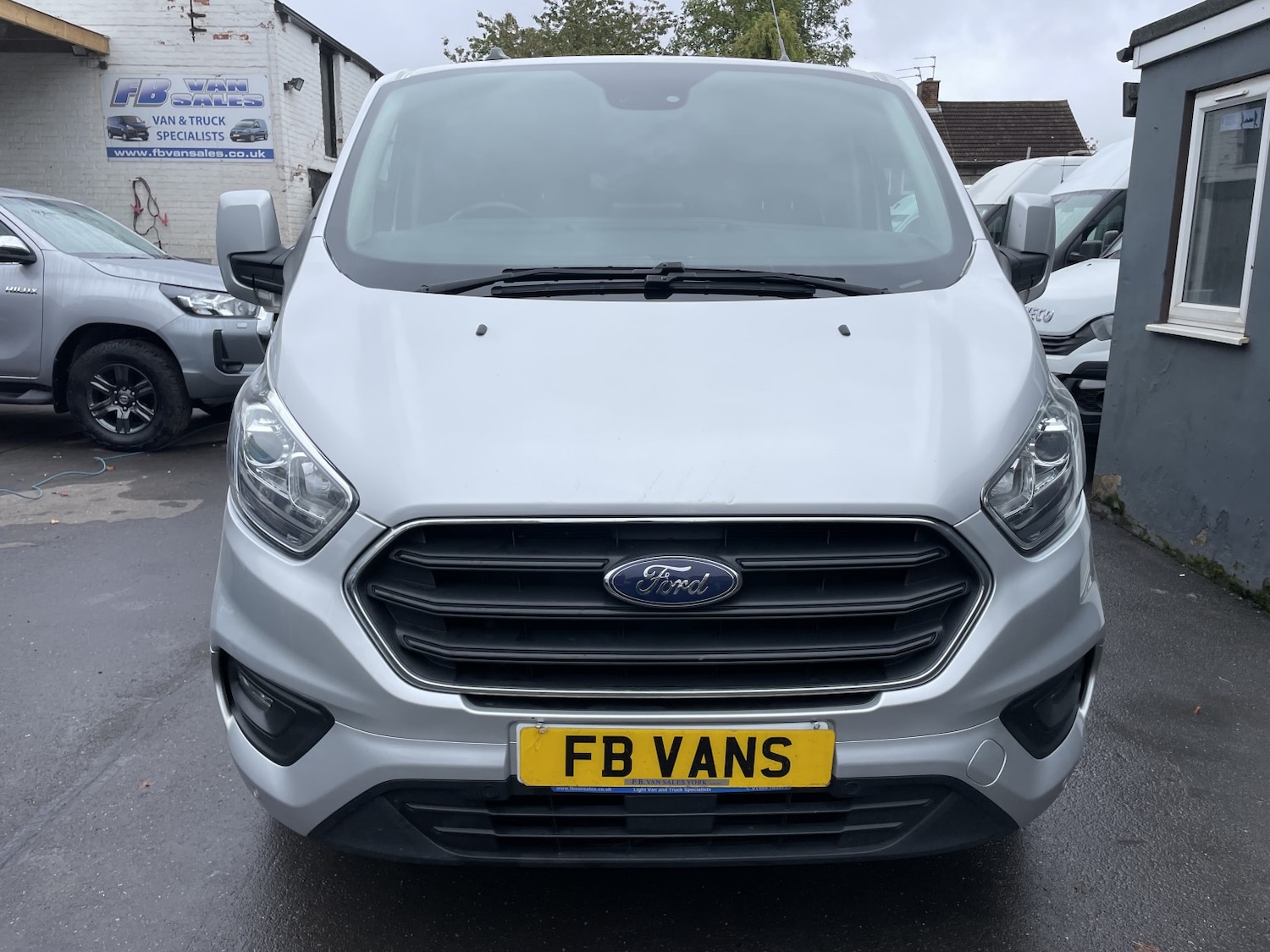 Used Ford Transit Custom 2023 for sale - 76253004: Photo 2